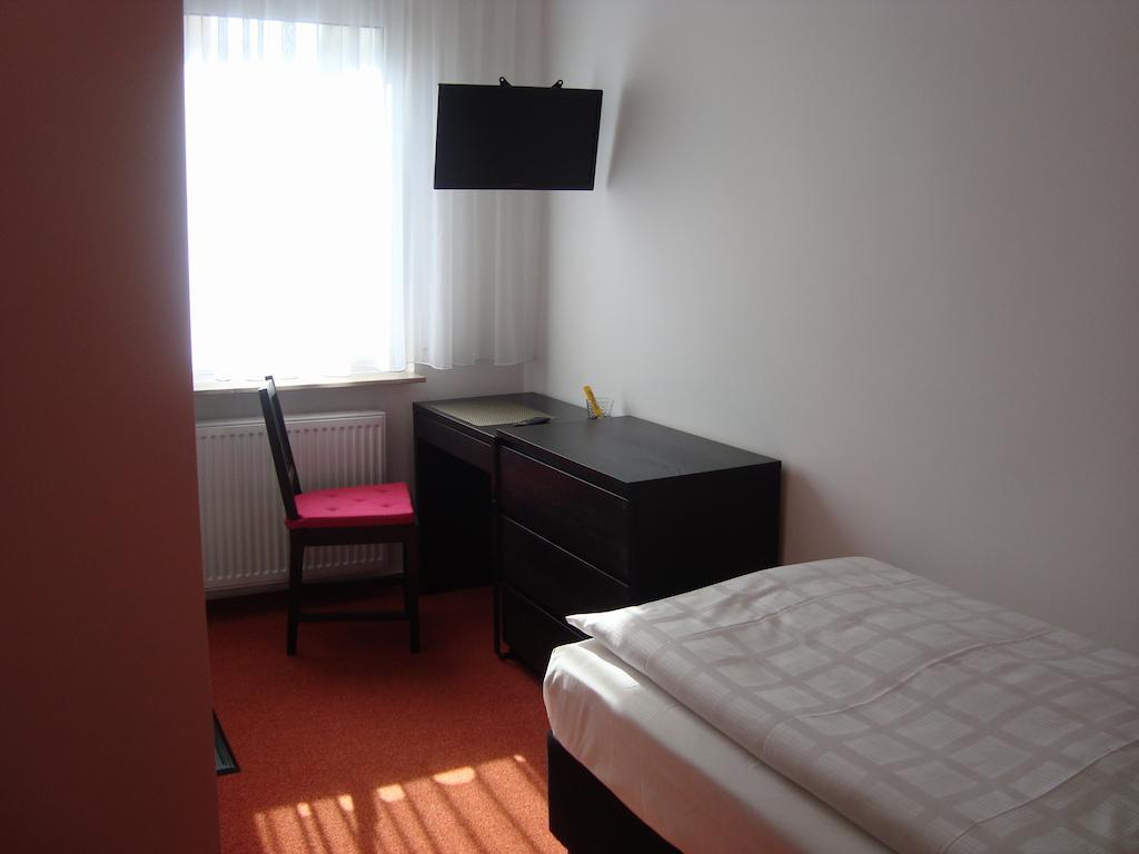 Hotel Gartenhof Mühlheim Oda fotoğraf
